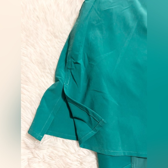 Lululemon 2 in 1 High Rise Tennis Skirt Leggings 25” - Picture 7 of 16